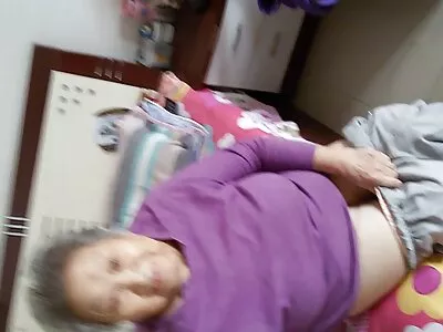 طعم هراء كبير الحجم xxx للكبار فقط