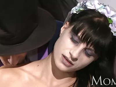 نوع افلام جنسية للكبار سيء من رحلة على الطريق مع آفا آدامز