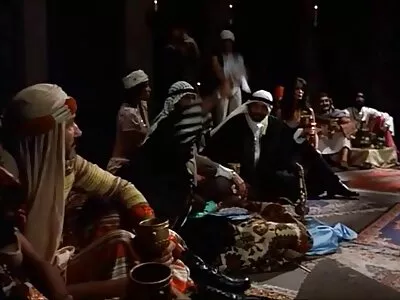 ثلاث سيدات مطيعات يمارسن سكس افلام للكبار فقط الجنس مع رجل واحد