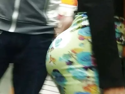 كيرا كروفت تمتص افلام للكبار سكس وتضرب نقانق الرجل الضخم حتى تنفجر