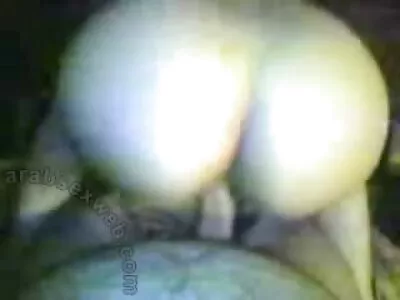 بلوندي افلام جنس للكبار فقط الاختناق على السيد بندي