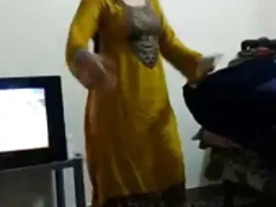 امرأة افلام طويله للكبار نردي تعرف كيف ترضي الرجال