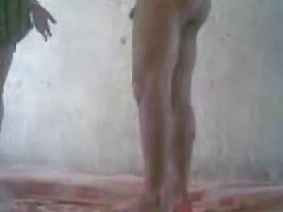 امرأة مفلس على xnxx للكبار فقط وشك أن نائب الرئيس